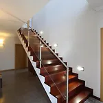 בית נופש Country House נאזרה